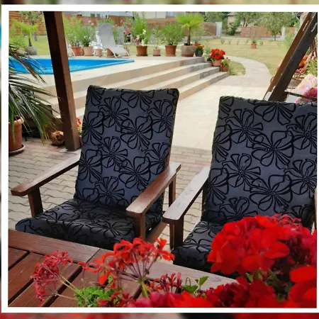 Papp Vendeghaz * Balatonederics