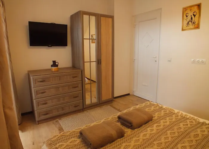 Papp Vendeghaz * בלטונדריץ'